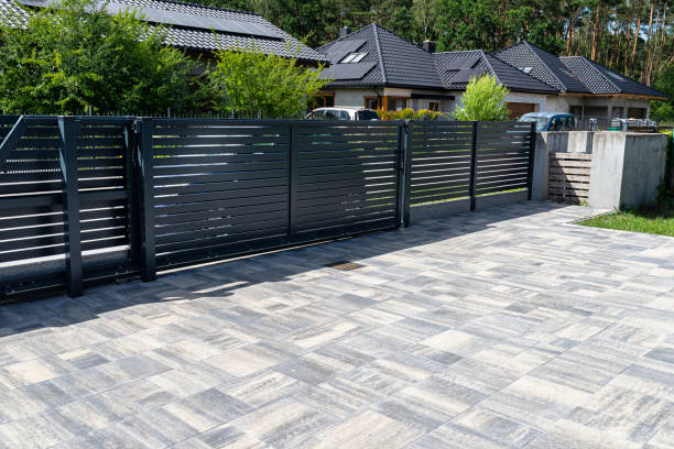 Best Local Driveway Pavers  in Aviston, IL